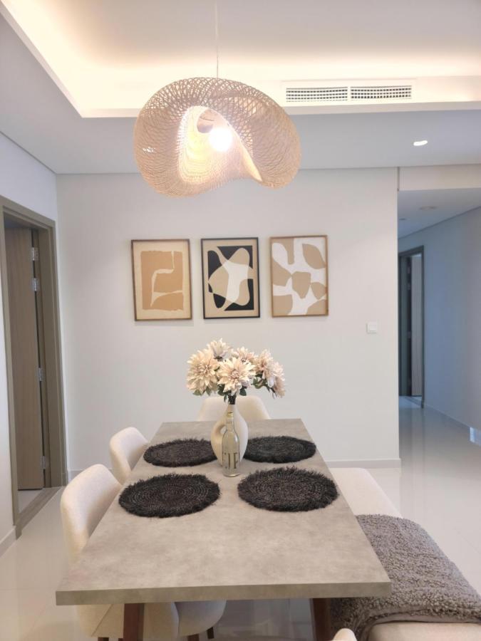 Apartment Reverie Stays - Picturesque & Modern 3br With Full Burj Khalifa View *