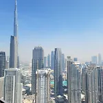 Reverie Stays - Picturesque & Modern 3Br With Full Burj Khalifa View